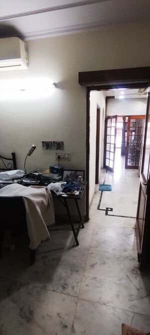 2 BHK Builder Floor For Rent in Lajpat Nagar