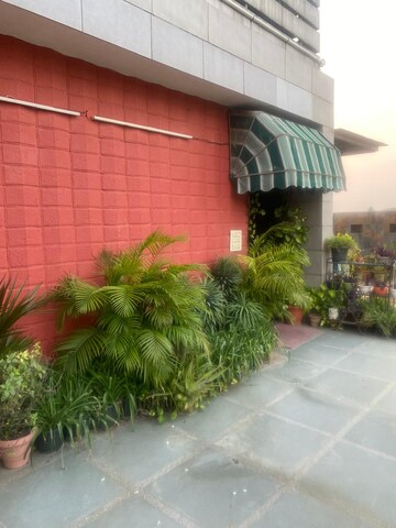 2 BHK Builder Floor – Garden View at Greater Kailash I - for Rent