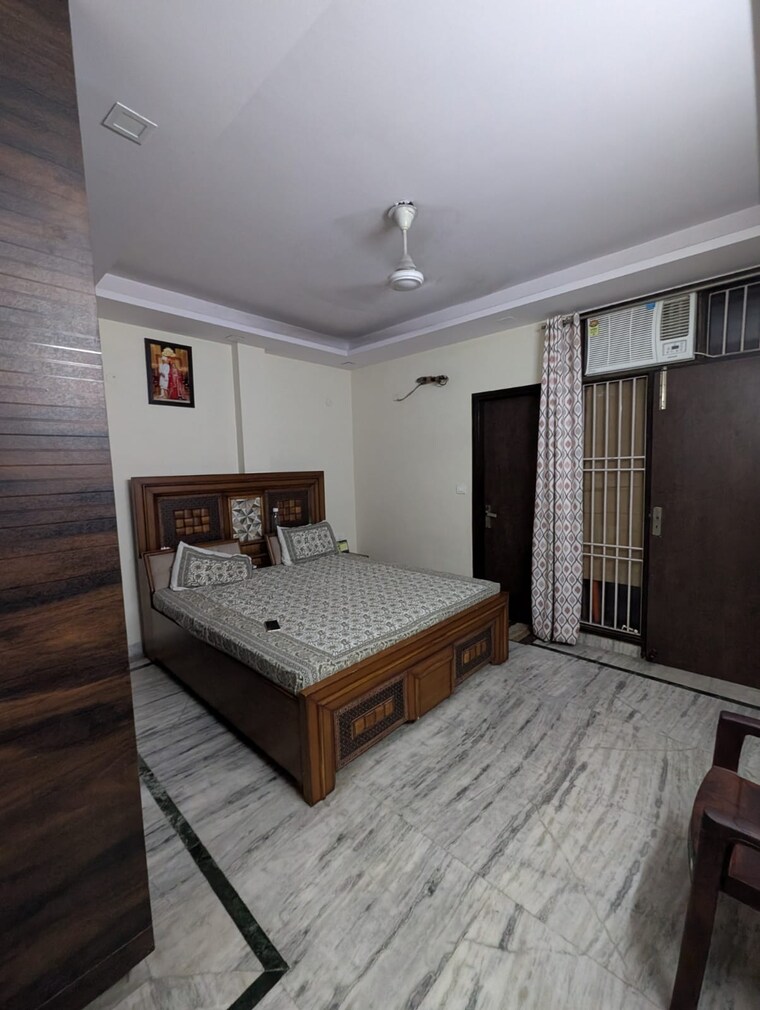 Bedroom, lajpat nagar 2 Bedroom 900 Sq.Ft. Builder Floor In Lajpat Nagar Delhi 9319128
