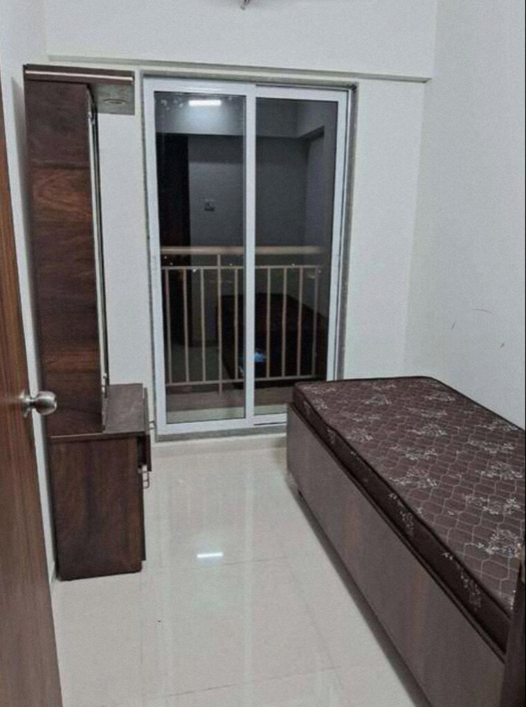 Room, metropolis-aquaris-phase-2 2 Bedroom 490 Sq.Ft. Apartment In Kasarvadavali Thane 9319118