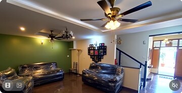 Gym in 3 BHK Builder Floor at Benson Town – for Rent