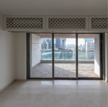 Room in 2 BHK Apartment at Windsor Apartment Bandra West, St. Peters Colony – for Rent