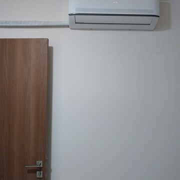 Room in 2 BHK Apartment at Piramal Vaikunth Vama, Balkum Pada – for Rent