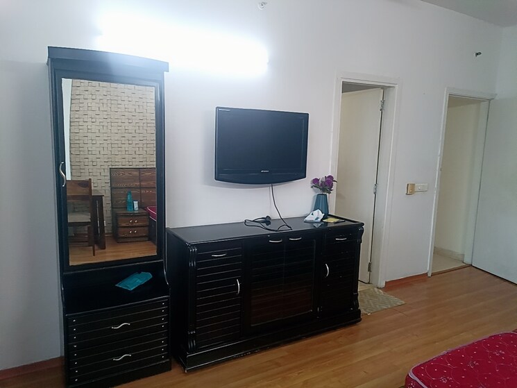 undefined, vatika-city 1 RK 225 Sq.Ft. Apartment In Sector 49 Gurgaon 9319173