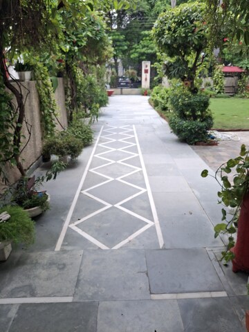 Balcony in 4 BHK Villa at Sector 56 – for Sale