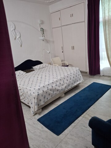 Team Area in 4 BHK Villa at Sector 56 – for Sale