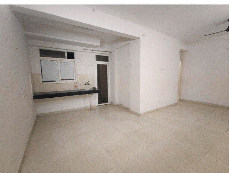 Room, signature-global-the-millennia 2 Bedroom 644 Sq.Ft. Apartment In Sector 37d Gurgaon 9319178