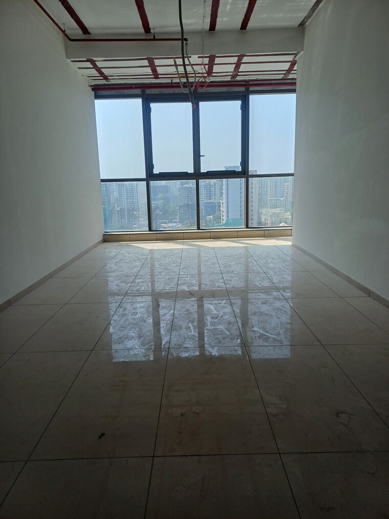 Room, chandak-unicorn Commercial Office Space 550 Sq.Ft. In Andheri West Mumbai 9319195
