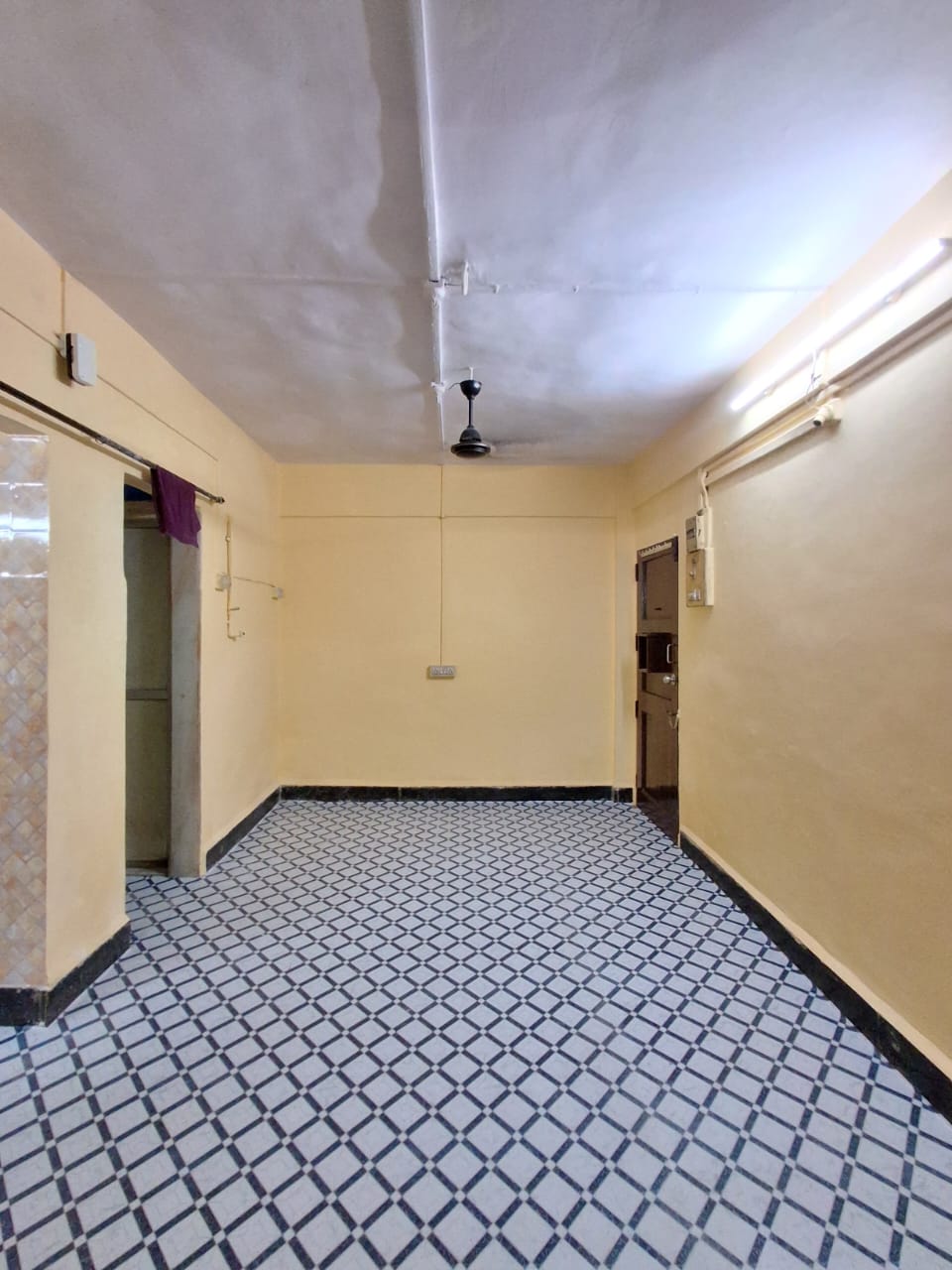 1 BHK Apartment For Rent in Amresh Property Ghansoli 