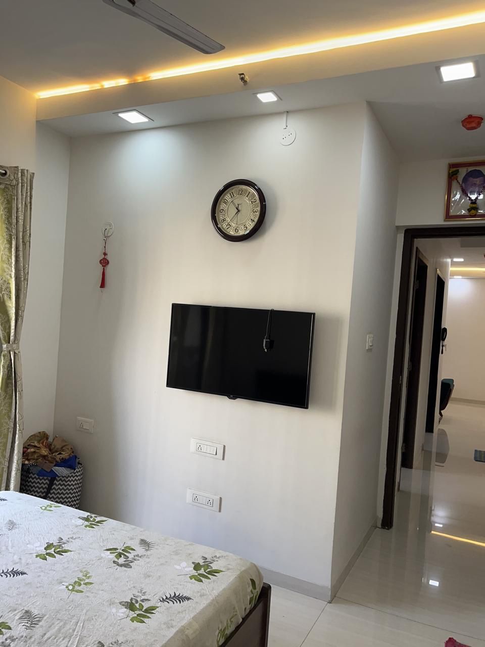 2 BHK + Extra Room Apartment For Rent in Regency Anantam