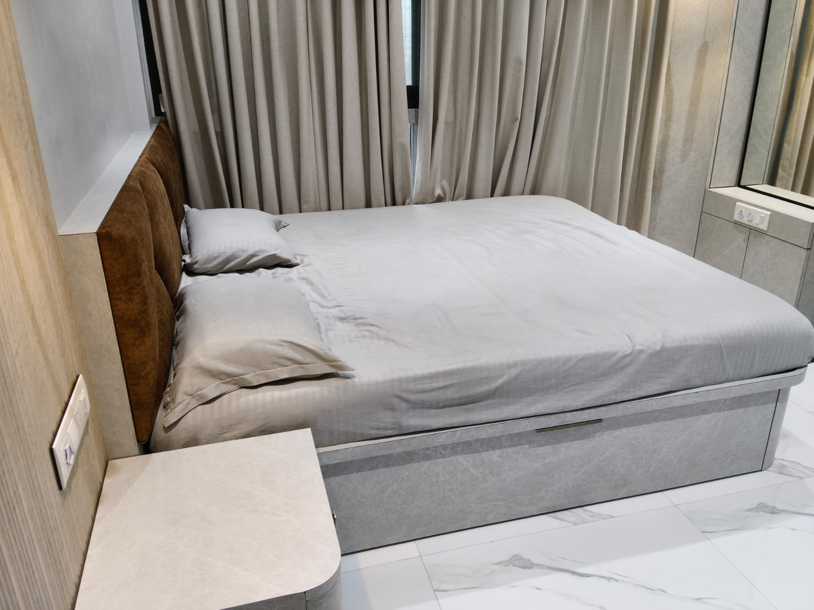 2 BHK Apartment For Sale in Gundecha Symphony