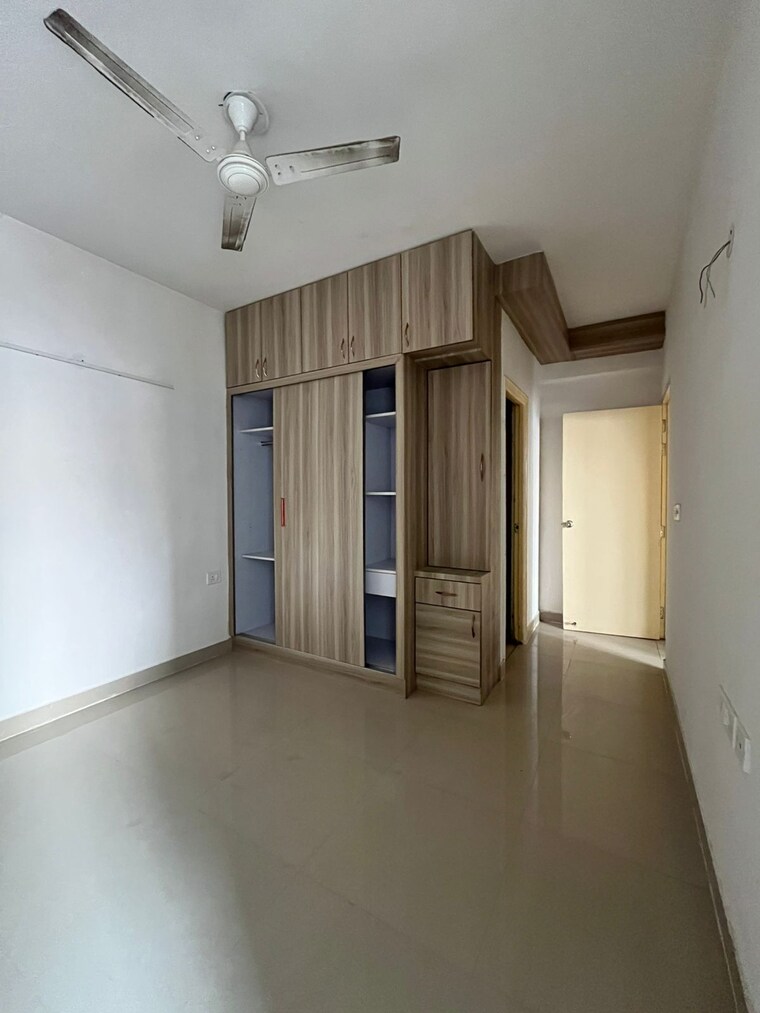 Room, zara-rossa 2 Bedroom 950 Sq.Ft. Apartment In Sector 112 Gurgaon 9319221