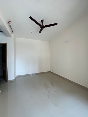 Room in 2 BHK Apartment at Pareena Om Apartments, Sector 112 – for Rent