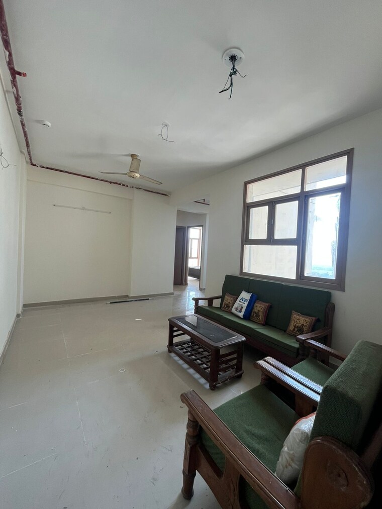 Living Room, pareena-om-apartments 2 Bedroom 664 Sq.Ft. Apartment In Sector 112 Gurgaon 9319226