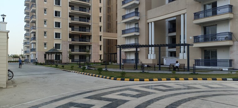 Exterior View, eiffel-vivassa-estate 4 Bedroom 2945 Sq.Ft. Apartment In Bagiamau Lucknow 9319257