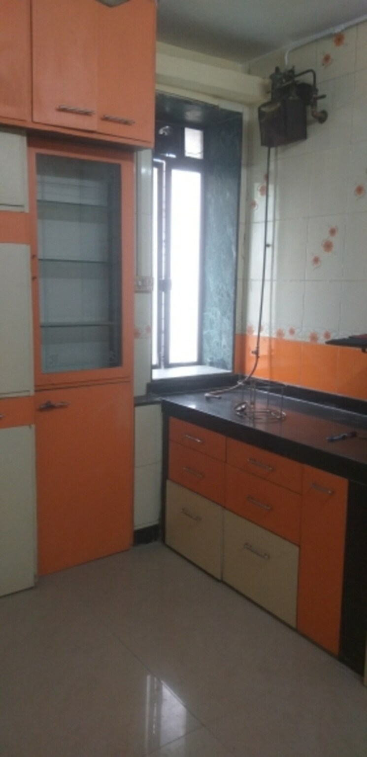 Kitchen, anand nagar 1 Bedroom 500 Sq.Ft. Apartment In Anand Nagar Thane 9319263