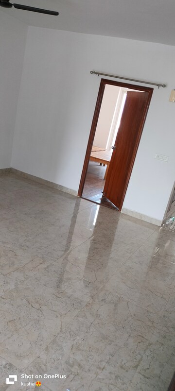 Room in 2 BHK Apartment at Urban Axis Urban Woods, Sushant Golf City – for Rent