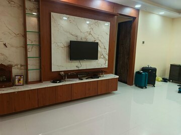 Furnished Amenities in 3 BHK Apartment at Satellite Tower, Goregaon East – for Rent