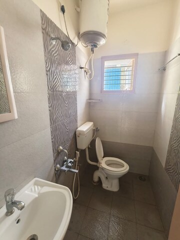 Bathroom in 1 BHK Builder Floor at Hsr Layout – for Rent