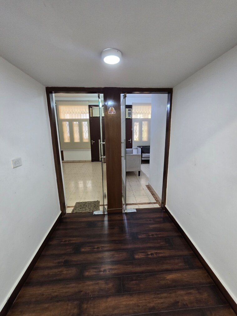 undefined, sector 57 3.5 Bedroom 1500 Sq.Ft. Builder Floor In Sector 57 Gurgaon 9319366