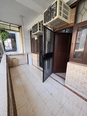 Balcony in 3.5 BHK Builder Floor at Sector 57 – for Sale