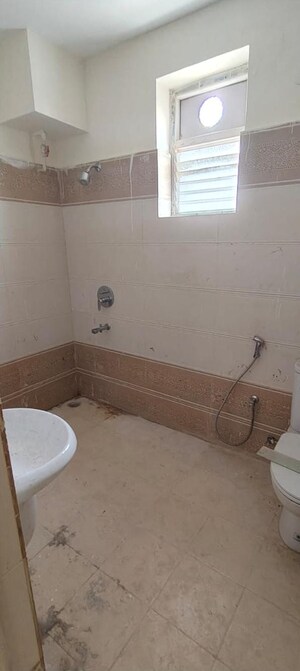 Attached Bathroom in 3 BHK Apartment at Kondapur – for Rent