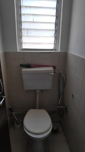 Bathroom in 1 RK Apartment at Kalyani Nagar – for Sale