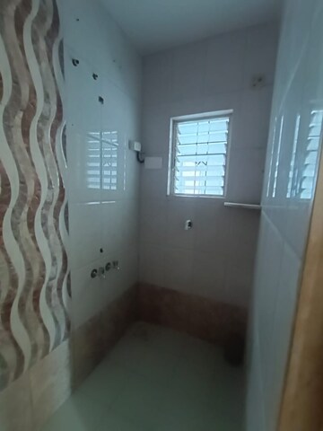 Bathroom in 1 BHK Apartment at Akurdi – for Rent