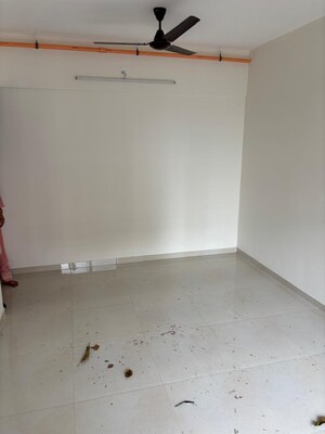 Room in 2 BHK Apartment at Runwal My City Phase II Cluster 05, Dombivli East – for Rent