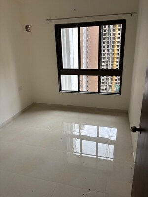 Room in 2 BHK Apartment at Runwal My City Phase II Cluster 05, Dombivli East – for Rent
