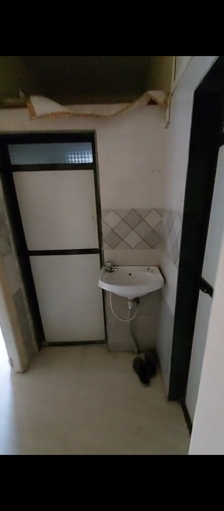 Bathroom, dombivli east 1 Bedroom 900 Sq.Ft. Apartment In Dombivli East Thane 9319533