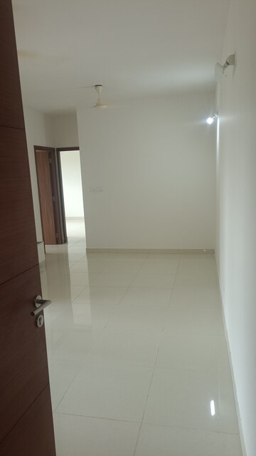 Room in 2 BHK Apartment at Prestige Primrose Hills, Banashankari 6th Stage – for Rent