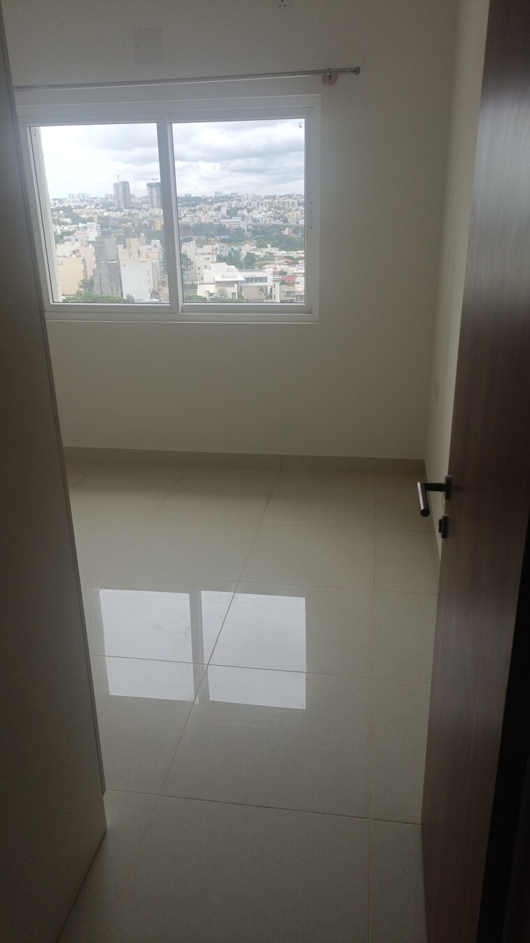 Room, prestige-primrose-hills 2 Bedroom 988 Sq.Ft. Apartment In Banashankari 6th Stage Bangalore 9319584