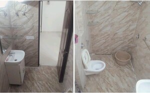 Bathroom in 4 BHK Apartment at Mona Greens, Ghazipur – for Rent
