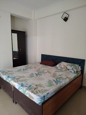 2.5 BHK Apartment For Rent in Amrapali Centurian Park Phase II, Tech Zone 4 Greater Noida