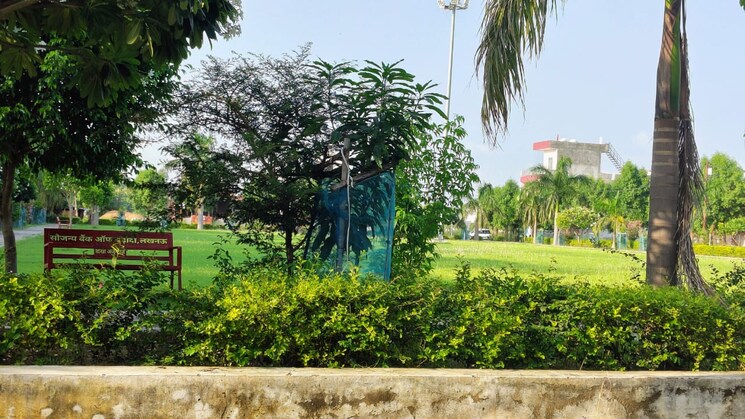 Garden, wing-lucknow-greens-plots  1500 Sq.Ft. Plot In Sultanpur Road Lucknow 9319640