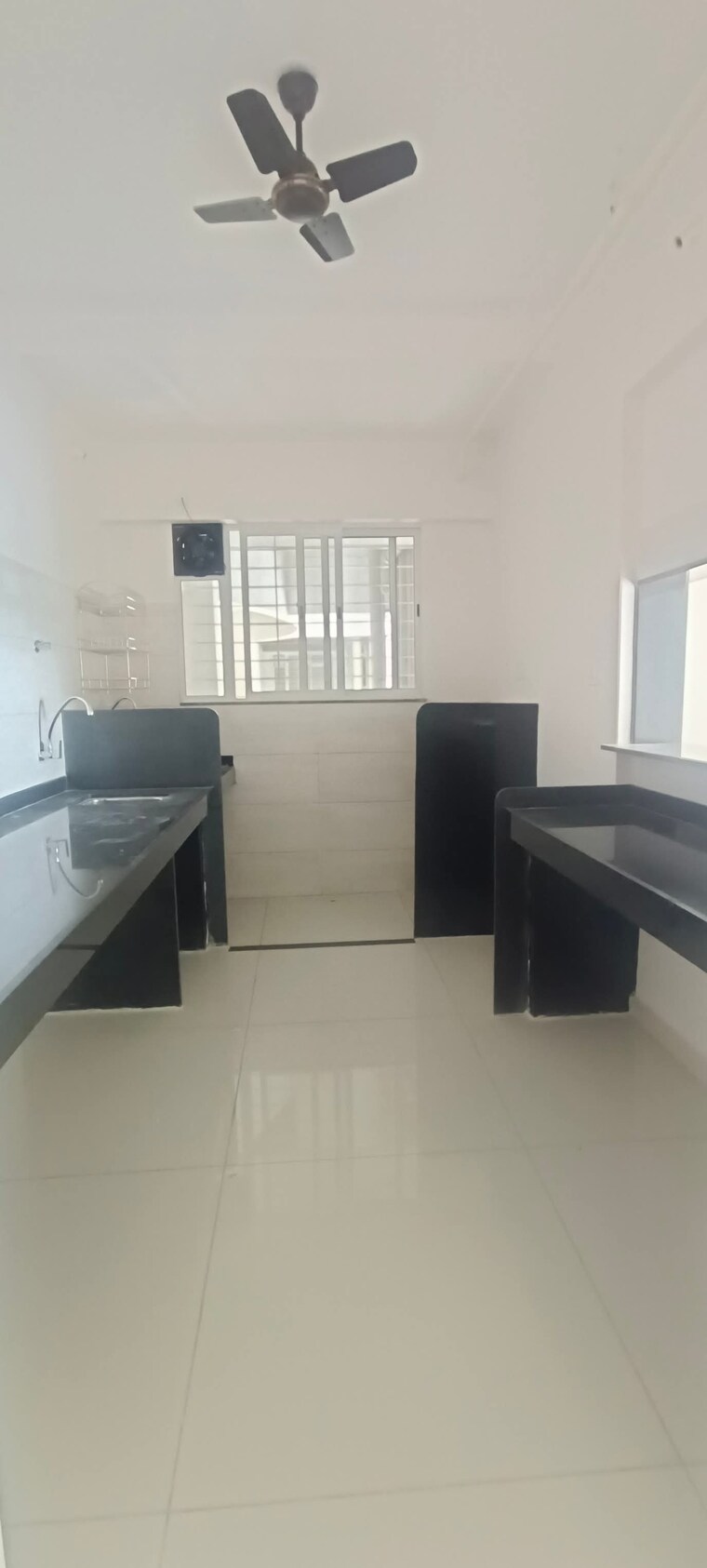 Kitchen, yashwin-orrizonte 2 Bedroom 649 Sq.Ft. Apartment In Kharadi Pune 9319639