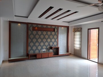 Bedroom in 3 BHK Builder Floor at Reliaable Lakedew Residency, Harlur – for Sale