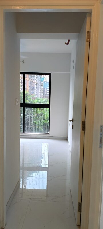 Room in 2 BHK Apartment at Runwal Gardens Phase 2, Dombivli East – for Rent