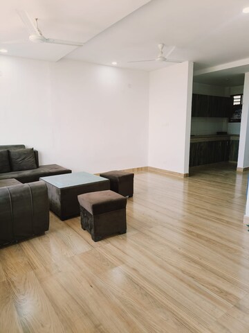 2 BHK Builder Floor For Rent in Saket