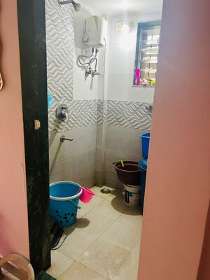Bathroom in 1 BHK Apartment at Dombivli East – for Rent