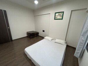 2 BHK Apartment For Rent in Hiranandani Estate Queens Gate, Ghodbunder Road