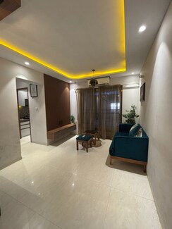 1 BHK + Servant Room Apartment For Sale in Raunak Bliss