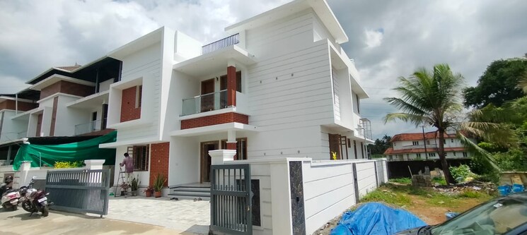 Exterior View, mannuthy 4 Bedroom 2250 Sq.Ft. Independent House In Mannuthy Thrissur 9319860