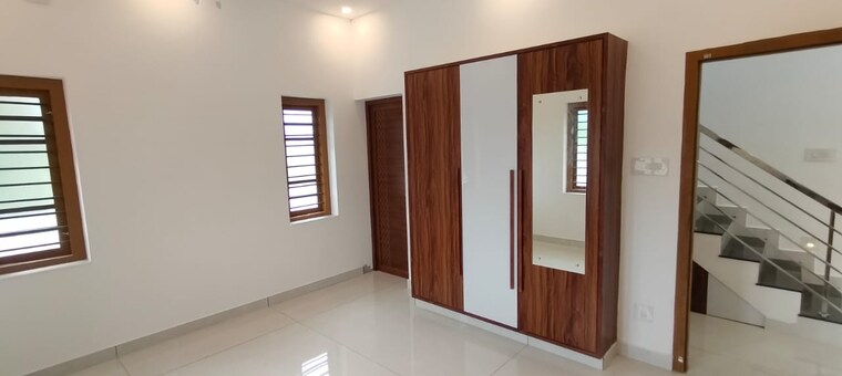 Room, mannuthy 4 Bedroom 2250 Sq.Ft. Independent House In Mannuthy Thrissur 9319860