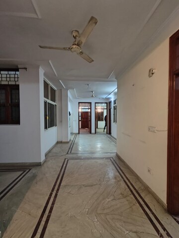 3 BHK Builder Floor For Rent in Sukhdev Vihar