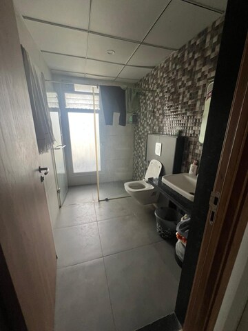 Bathroom in 4 BHK Apartment at SNN Raj Spiritua, Jp Nagar – for Rent