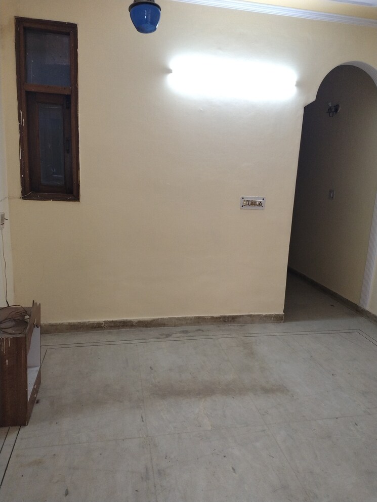 Living Room, govindpuri 1 Bedroom 500 Sq.Ft. Builder Floor In Govindpuri Delhi 9319942