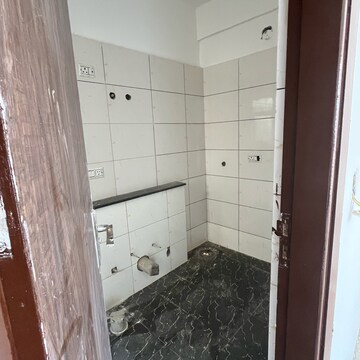 Bathroom in 3.5 BHK Apartment at BPTP Park Elite Premium, Sector 84 – for Sale