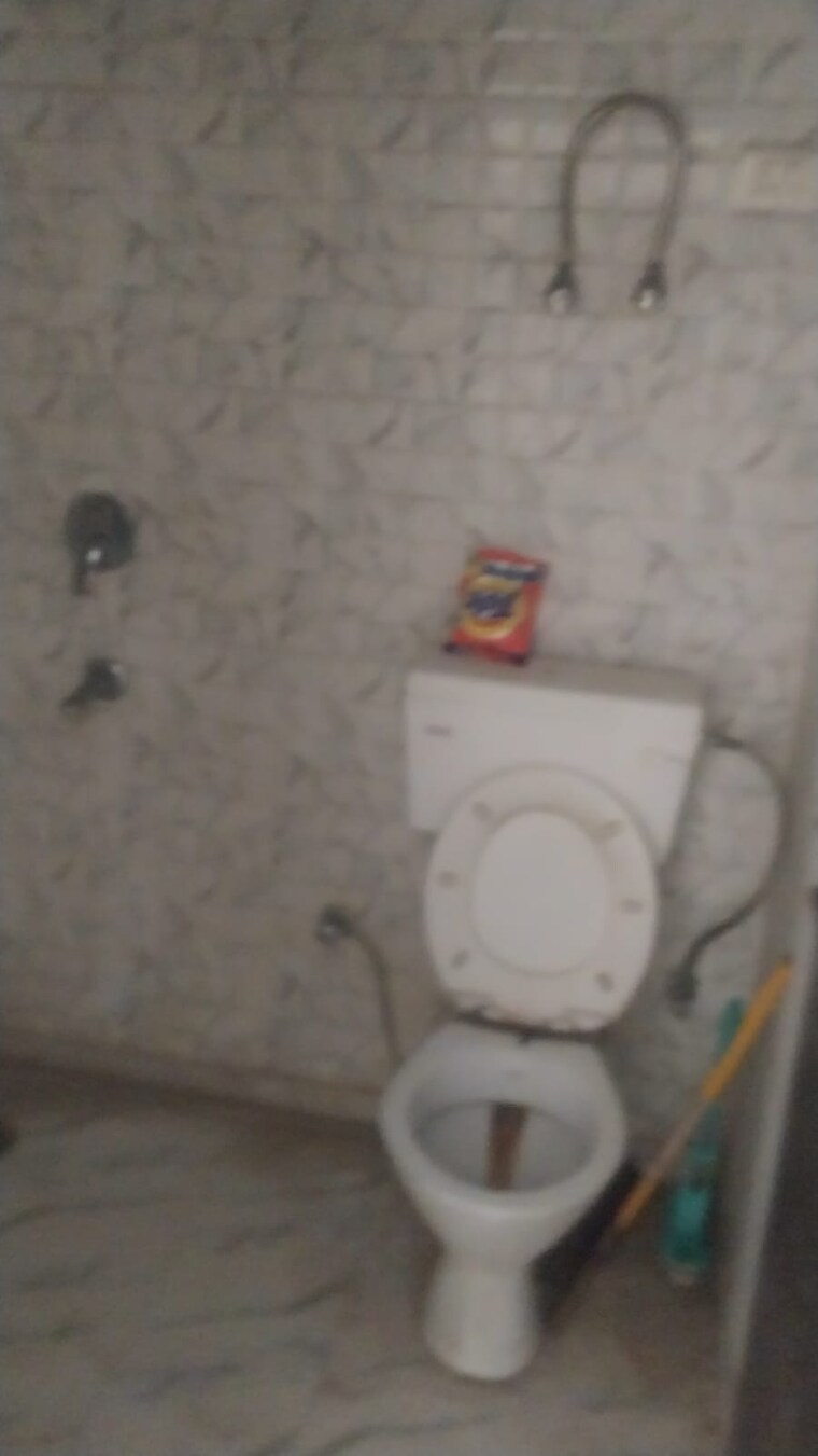 Bathroom, techman-moti-residency 2 Bedroom 892 Sq.Ft. Apartment In Raj Nagar Extension Ghaziabad 9319936